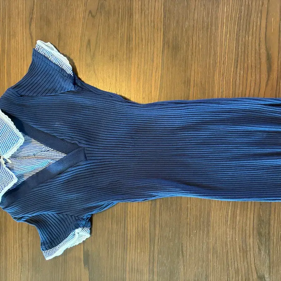 자라 zara 네이비 깅엄체크 카라 니트 티셔츠