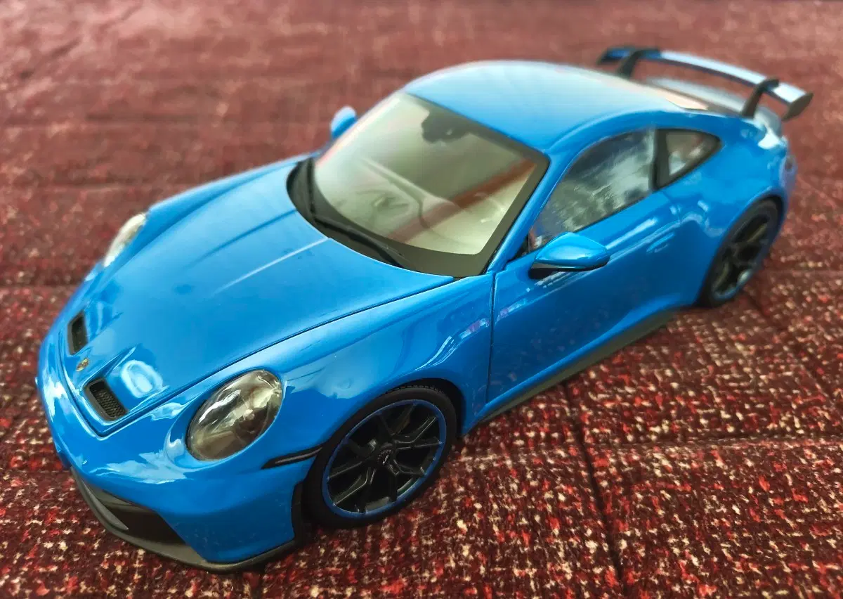 마이스토 1:18 포르쉐 911 GT3 다이캐스트