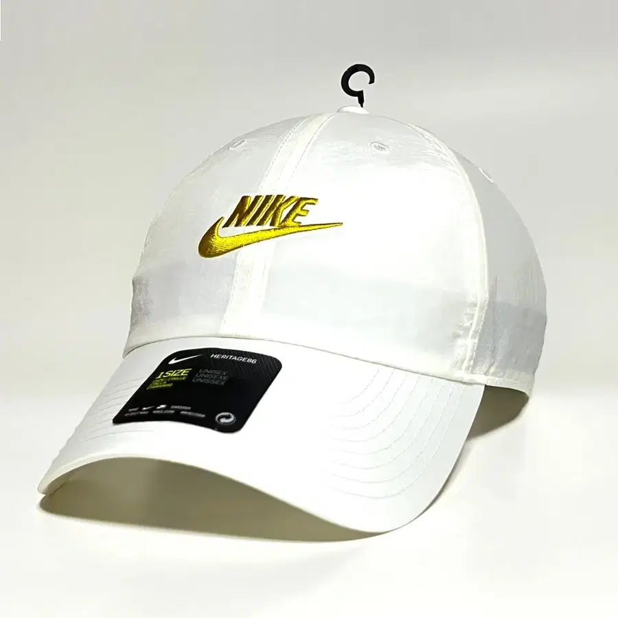 NIKE 나이키 초레어 화이트/골드 나일론 볼캡 모자 헤리티지86 퓨추라 운동 런닝 캡 햇 빈티지