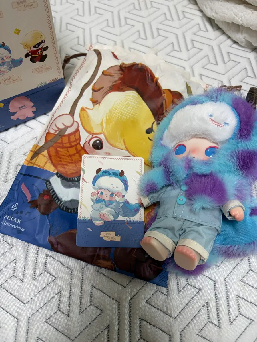 팝마트 디무월드 픽사 설리 인형 키링 판매