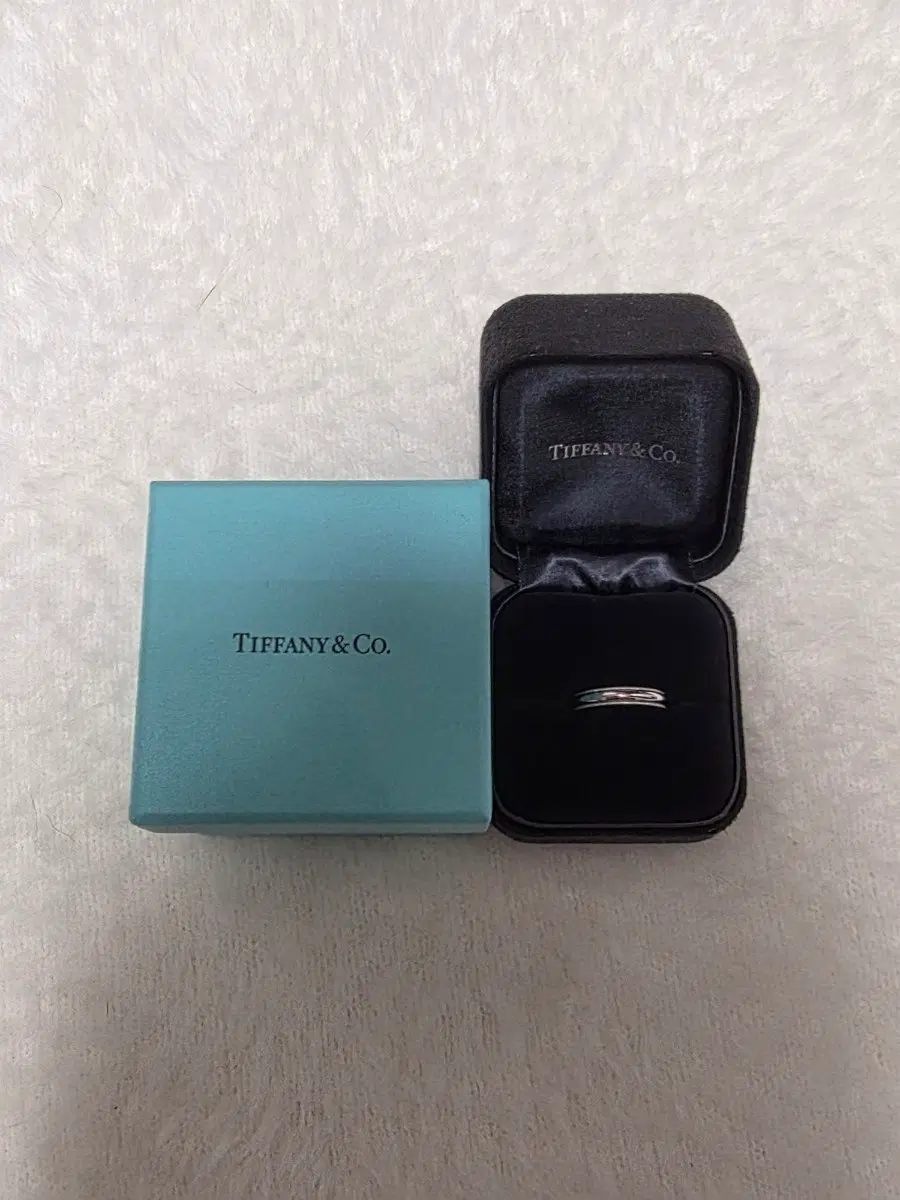 티파니앤코 밀그레인 4MM 플래티늄 링