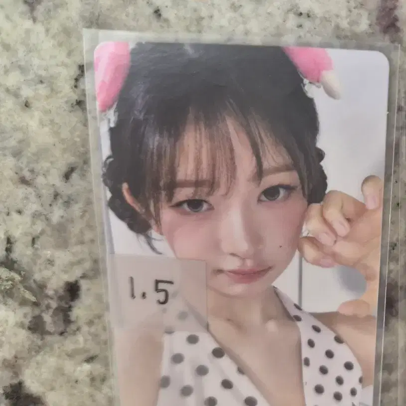 아이브 리바이브 위드뮤 럭드 레이 포카