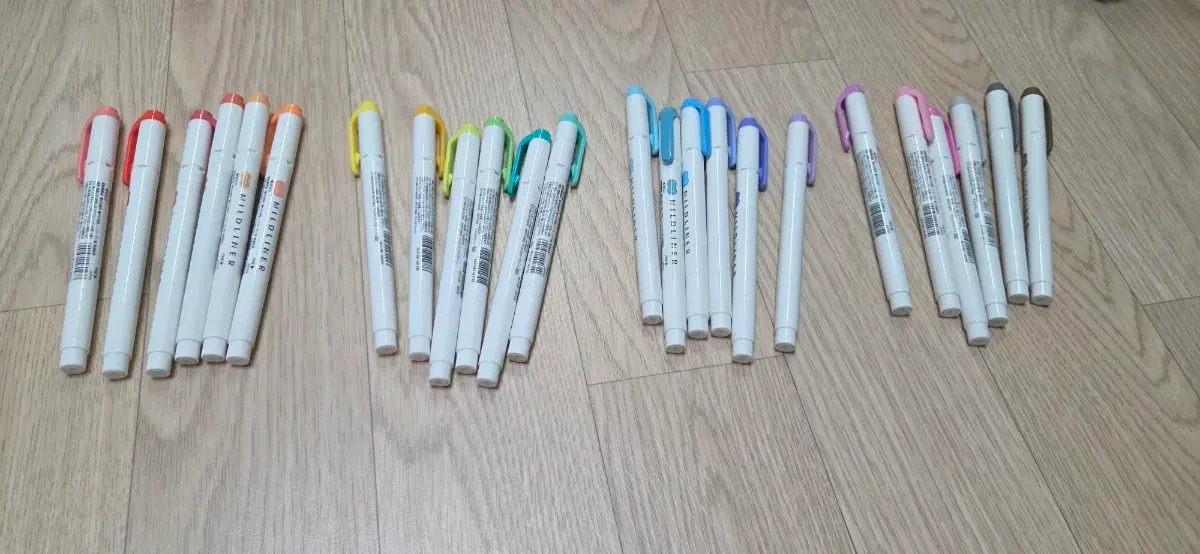 제브라 마일드라이너 형광펜 24색 판매