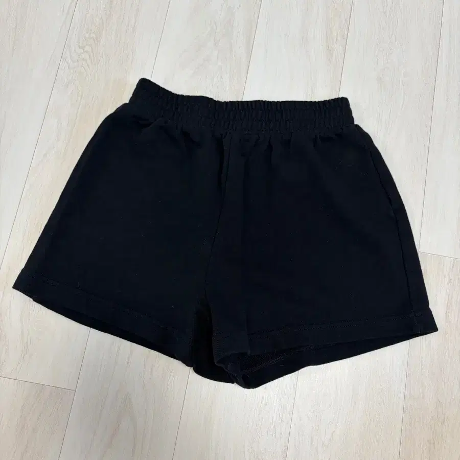 Zara자라 밴딩 숏팬츠 s