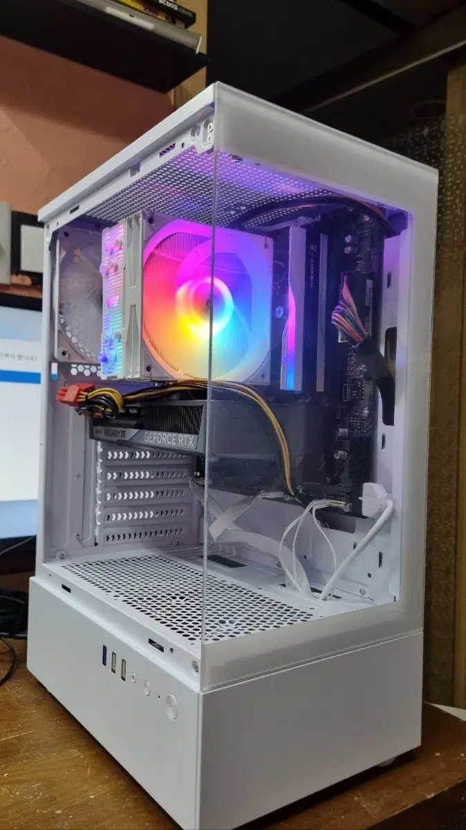 9600X RTX5060Ti