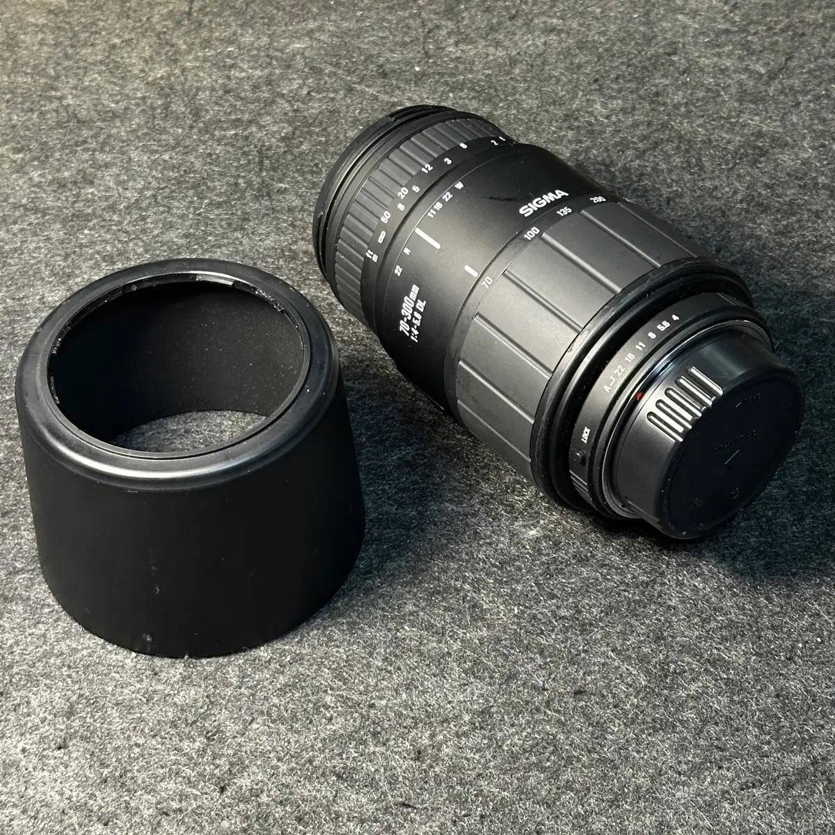 시그마 70-300mm F4-5.6 DL MACRO 렌즈