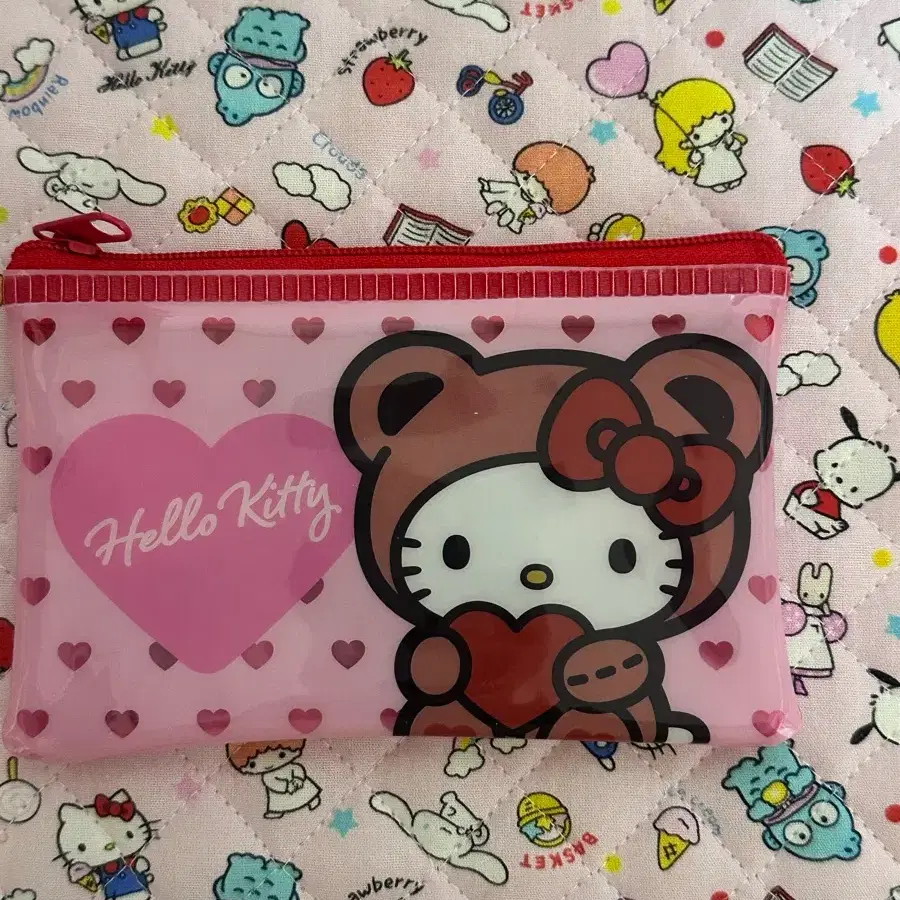 산리오 곰돌이 키티 pvc 파우치