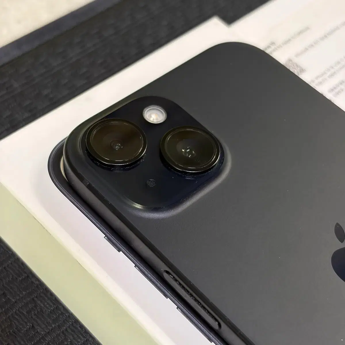 아이폰 15 기본 128GB 블랙 84%