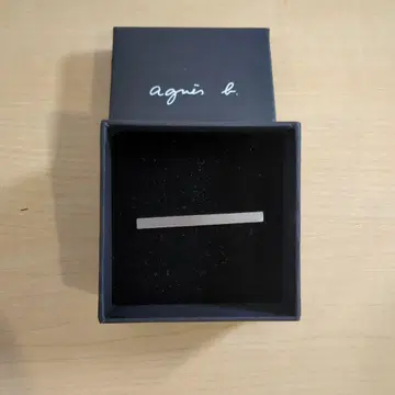 agnes b. 아그네스베 넥타이핀 실버 컬러