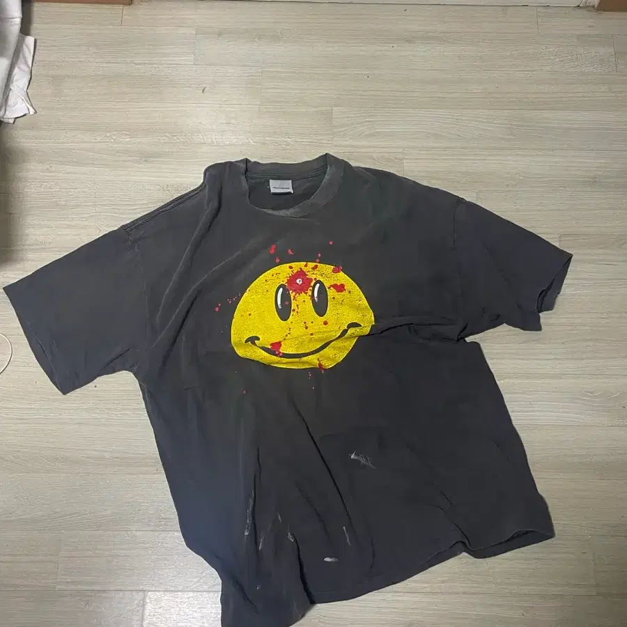 레디메이드 스마일티 xxl