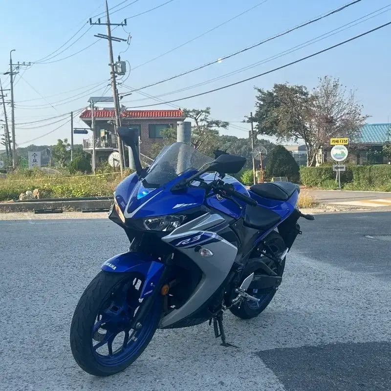 야마하 R3 블루 실버