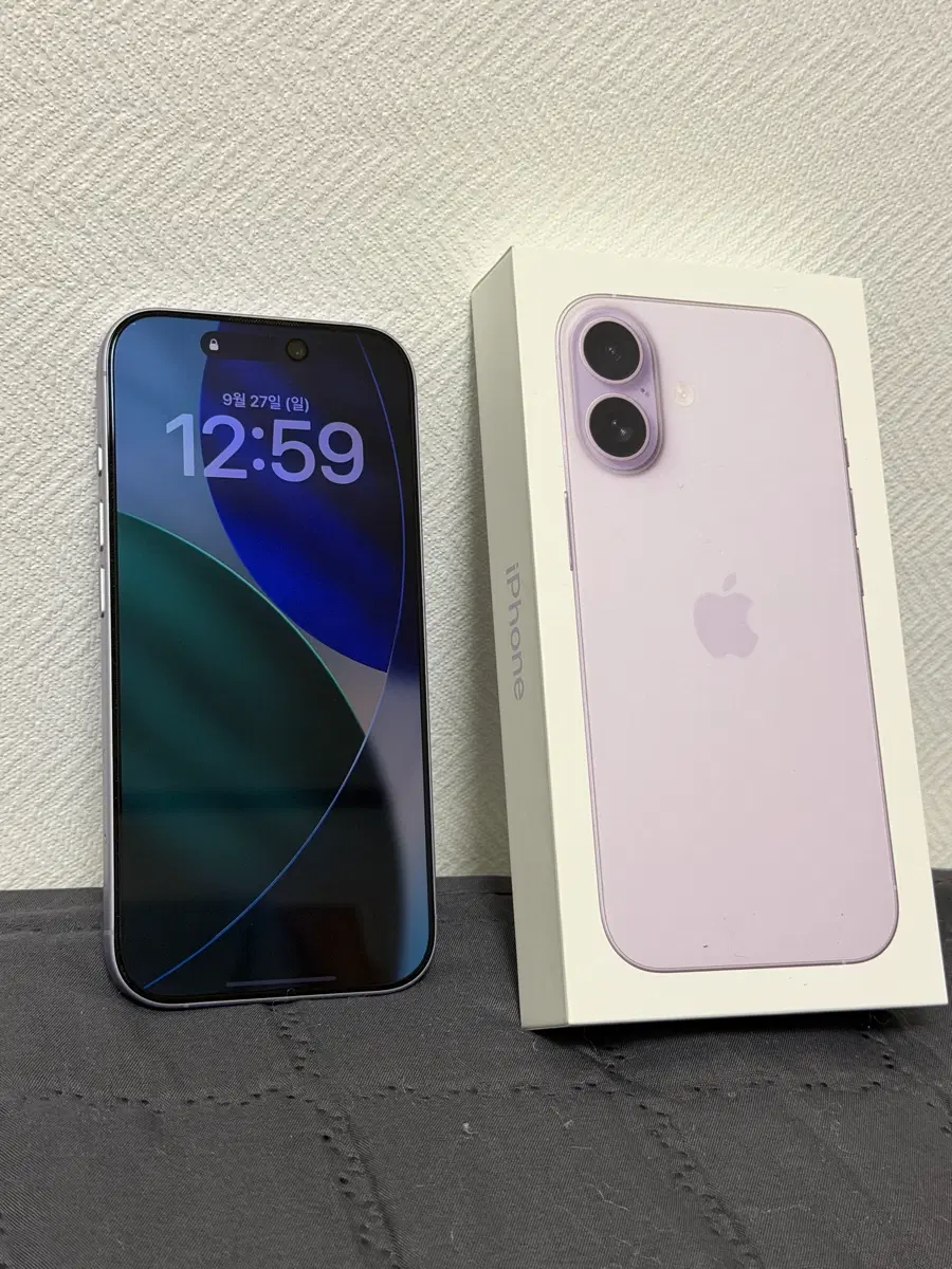 아이폰 17 256GB 라벤더 (새 상품급)