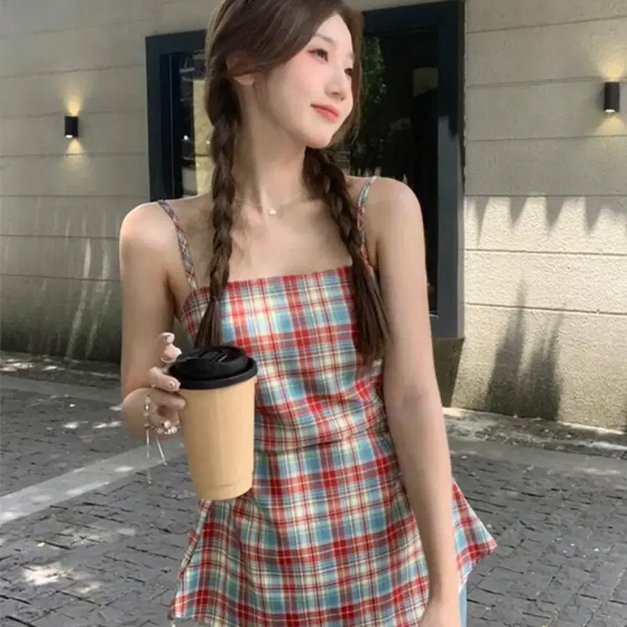 새상품) 레드 체크 셔링 슬리브리스