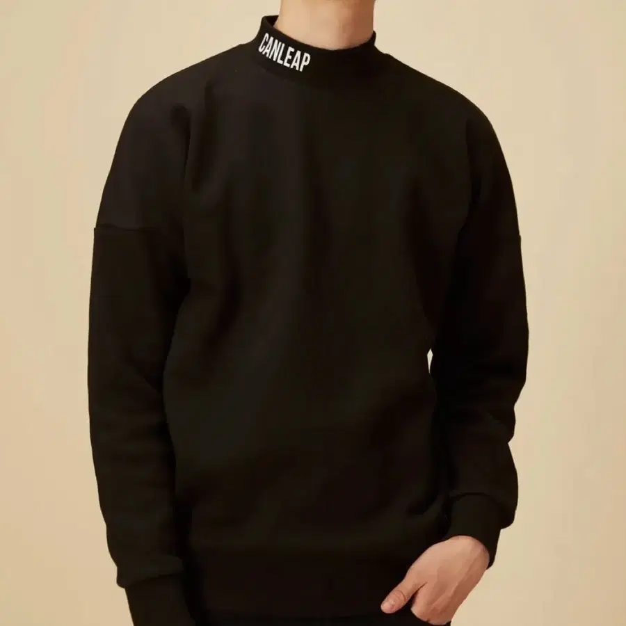 캔리프 목폴라 오버핏 맨투맨 블랙