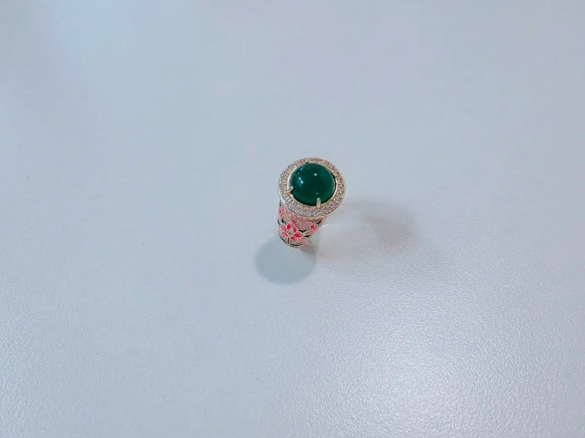 연꽃분옥반지