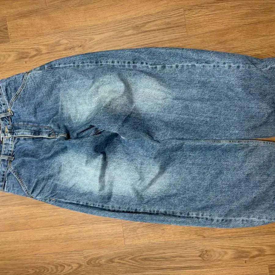 해칭룸 와이드 커브진 워시드 블루 3사이즈