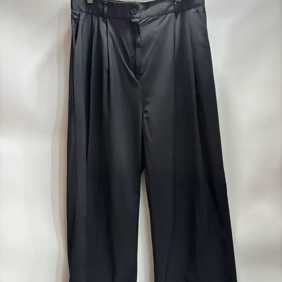 33~34/XL] 공구우먼 블랙 핀턱 와이드 슬랙스 찰랑 팬츠 2.0