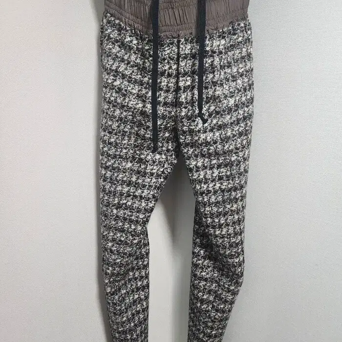damir doma 트위드 조거팬츠