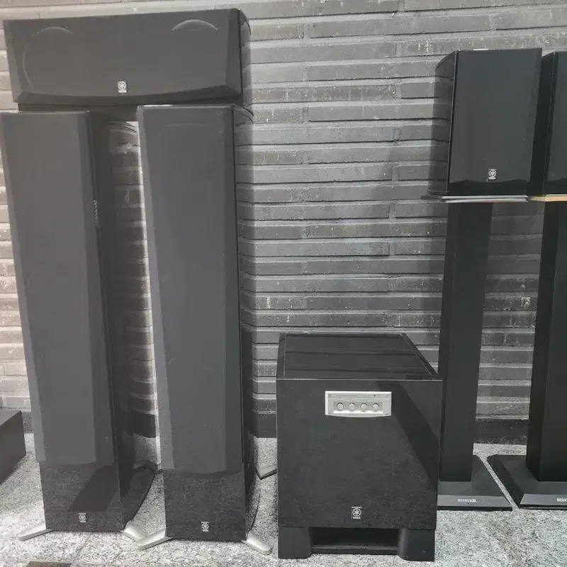 야마하 NS-555 5.1채널 스피커