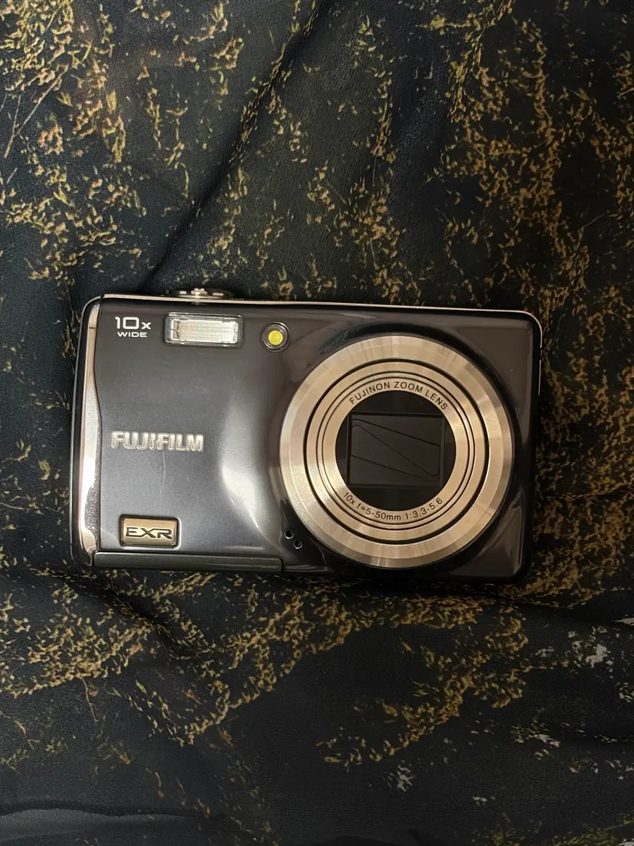 후지필름 f70exr 디지털카메라 아이돌 카메라