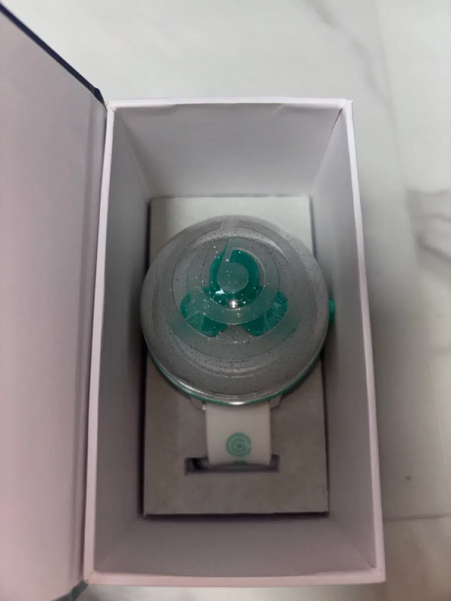 데이식스 응원봉 마데워치 ver.2 양도