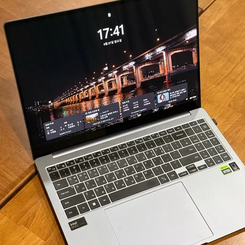 삼성 갤럭시북4 울트라 16인치 Ultra7 32GB 1TB RTX 4050
