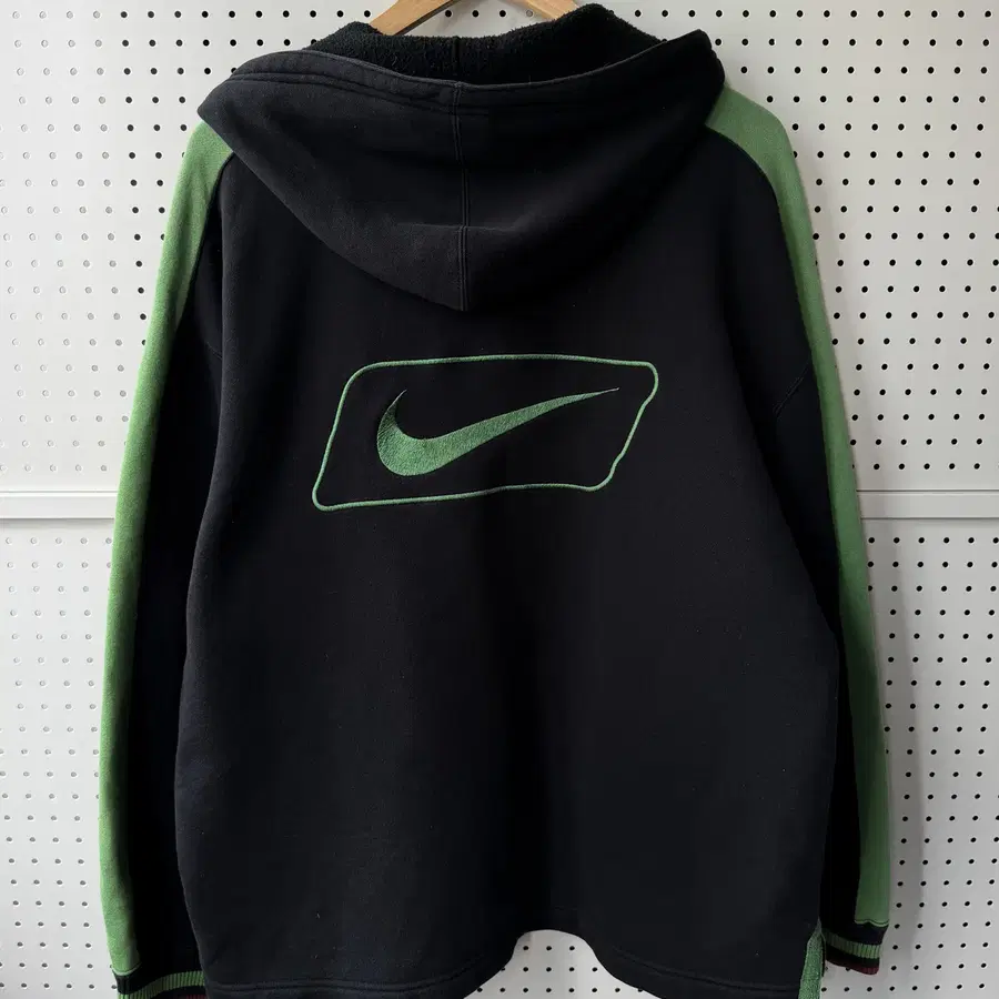 나이키 90s 빅스우시 풀오버 후드티