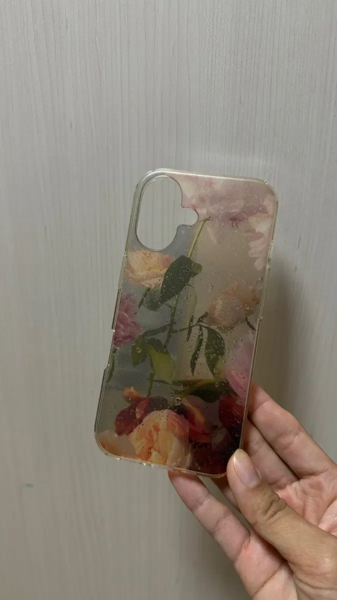 투명 꽃 패턴 아이폰16 케이스