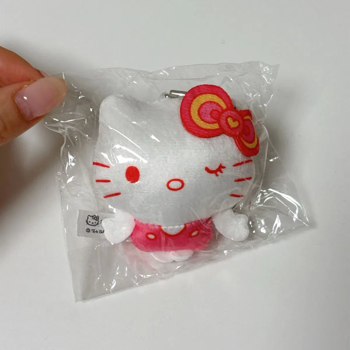헬로키티 가챠 키링 갸루 키링 인형 스트랩