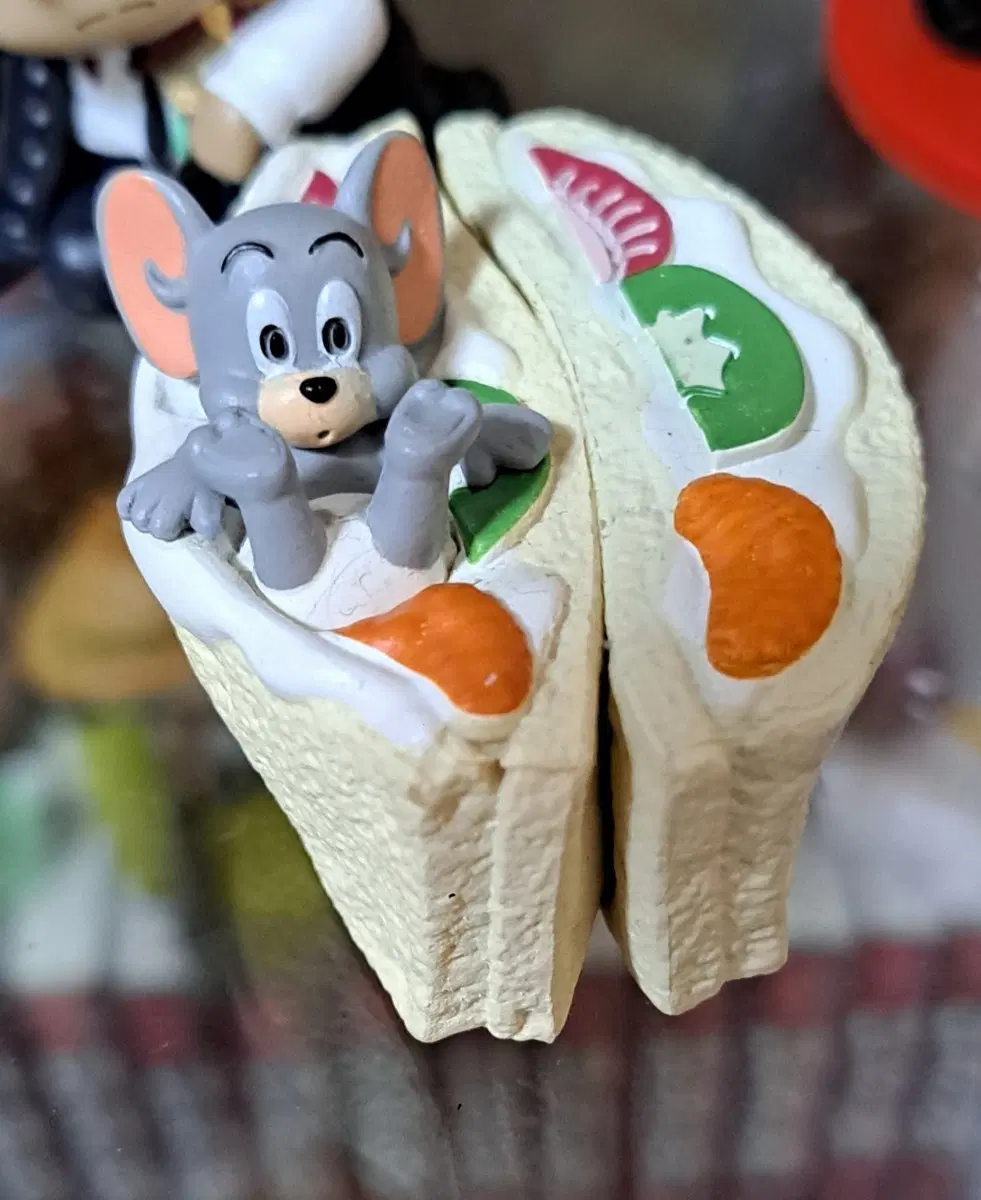 톰과제리 피규어
