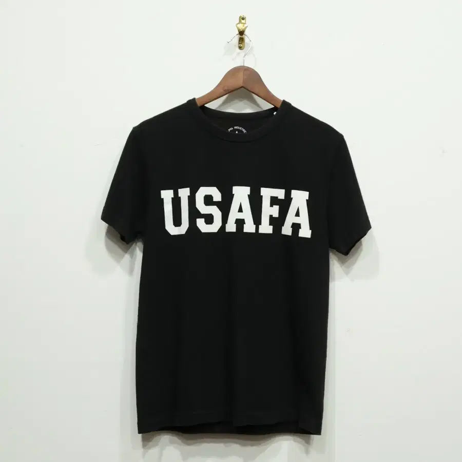 알파 인더스트리 USAFA 오피서 트레이닝 스쿨 반팔 티셔츠