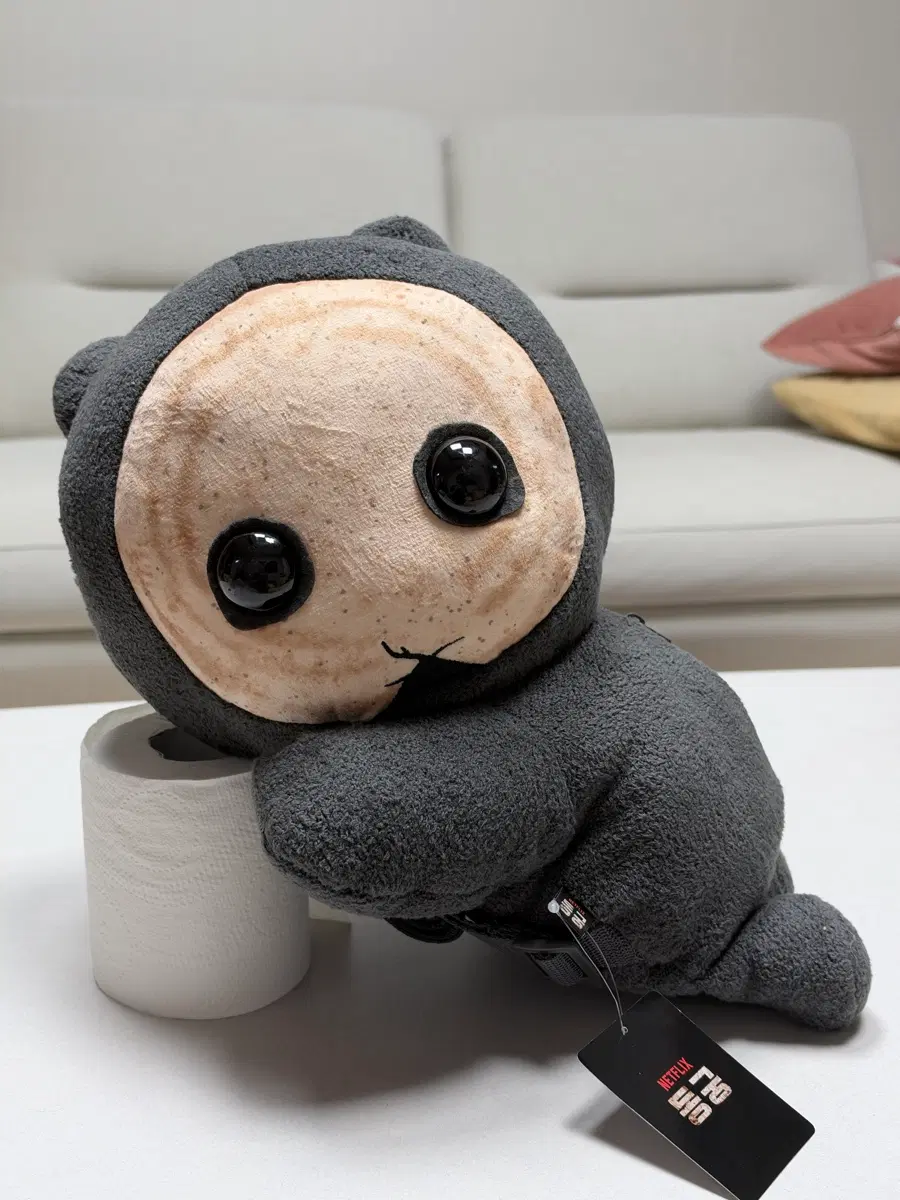 동궁 꺼먹살이 인형 30cm