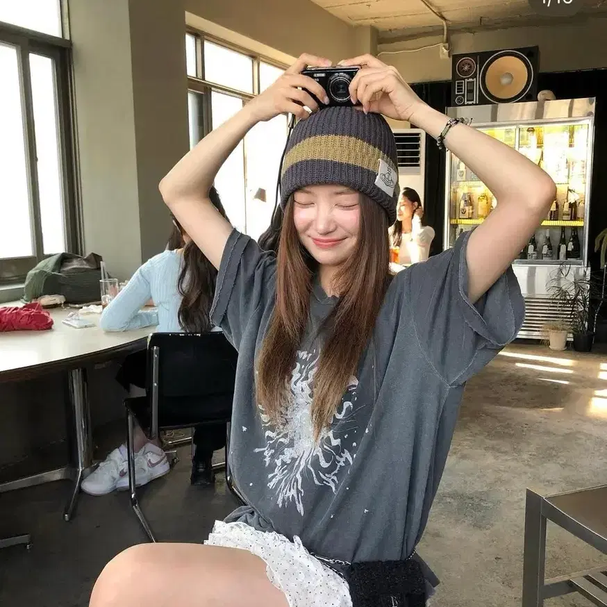 세틀포문 차콜 반팔 티셔츠