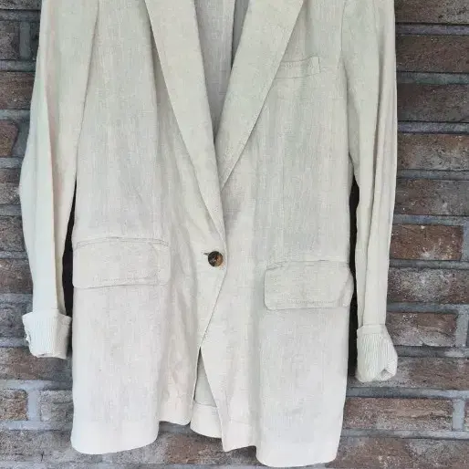 BCBG린넨 자켓 베이지 색상
