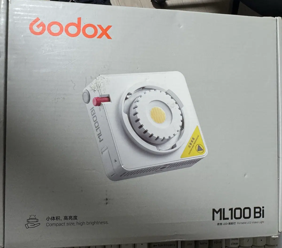 고독스 Godox ML100Bi 휴대용 LED 영상조명 100W