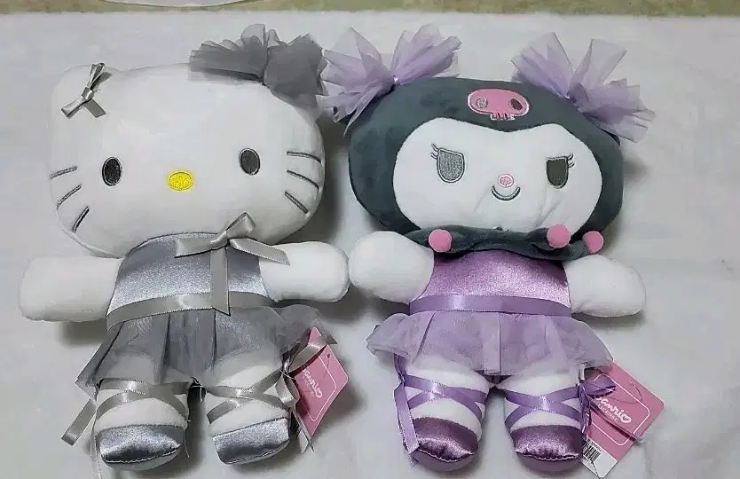 새상품)헬로키티 쿠로미 발레리나 인형(25cm) 세트(일괄)