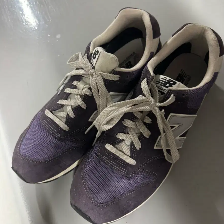 뉴발란스 996 퍼플