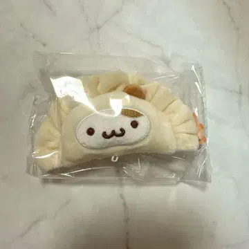 폼폼푸딩 머핀 팝업 키링 교자 미사용 새상품