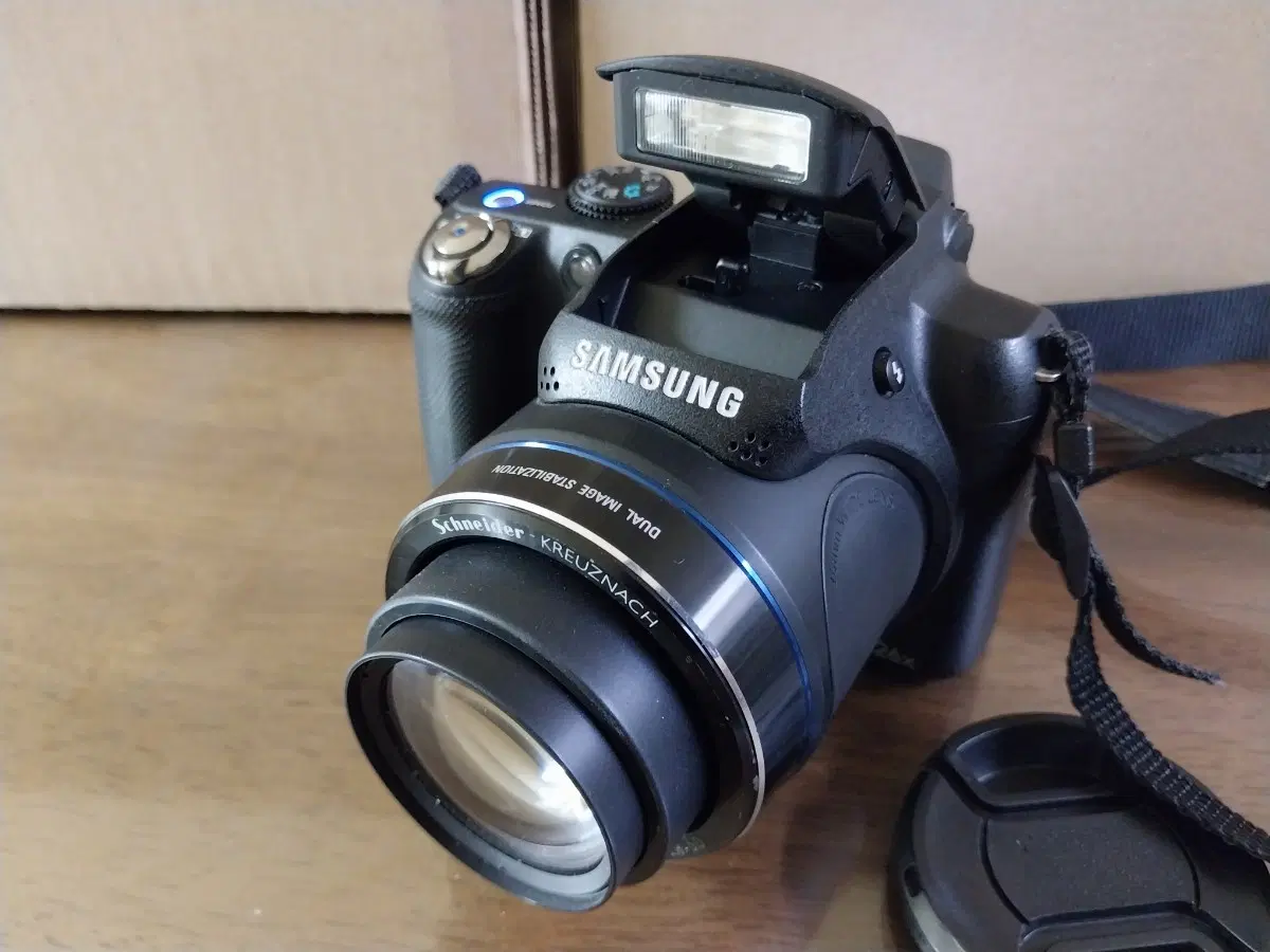 삼성 VLUU WB5500(작례(0))/배터리2개/슈나이더렌즈탑제