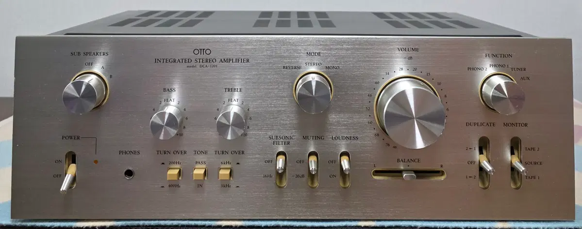 오토 (SANYO) 인티엠프 DCA-1201 판매합니다