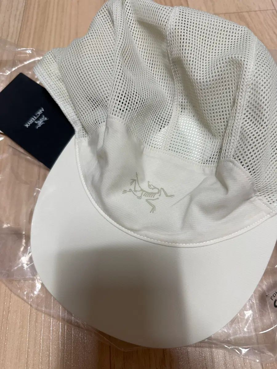 [새상품] 아크테릭스 모자