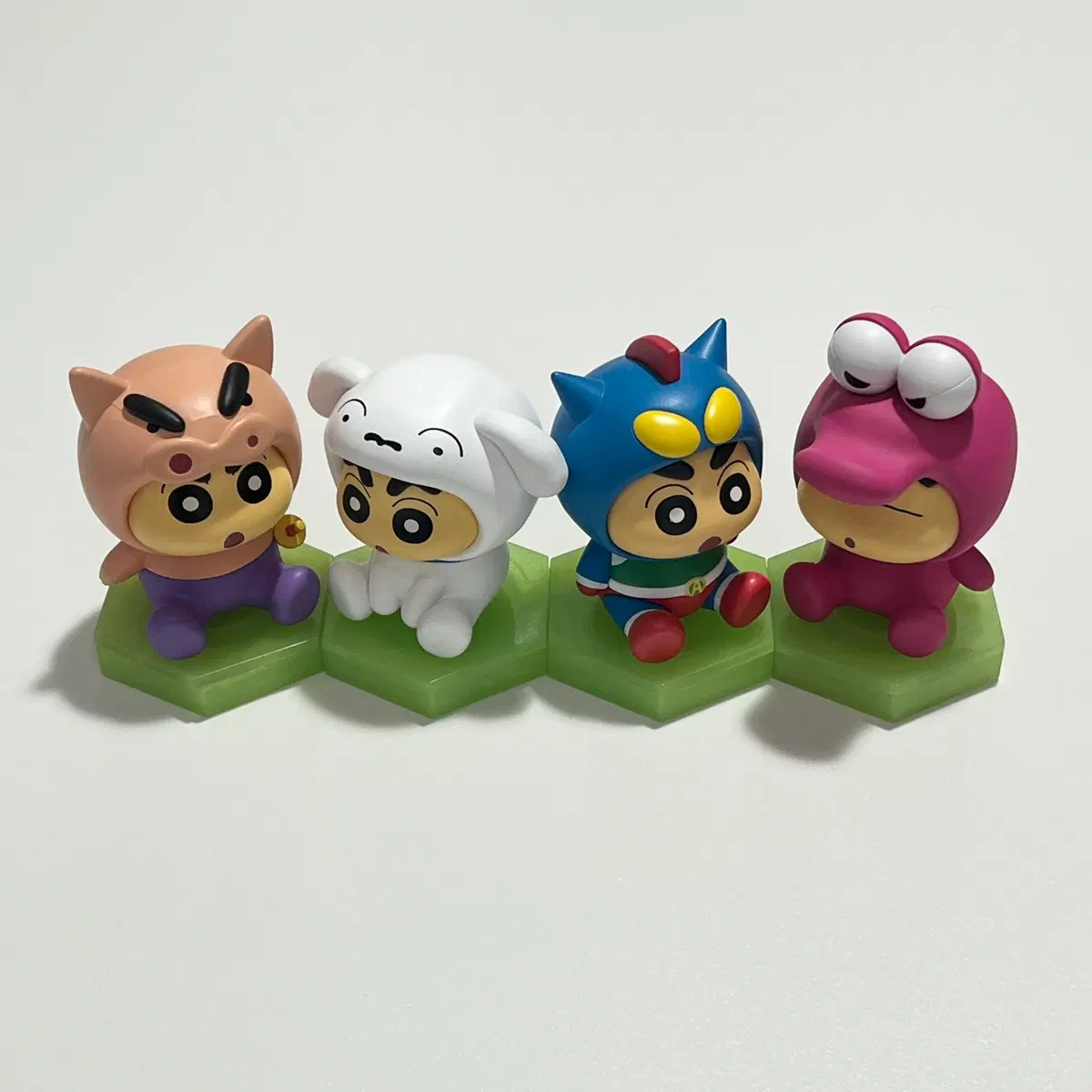 (4종 일괄) 짱구 변신 코스튬 부리부리 흰둥이 액션가면 와니야마 피규어