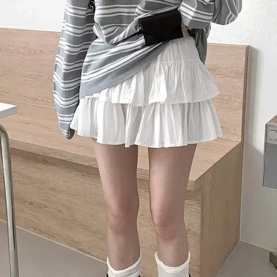 화이트 주름 캉캉 스커트