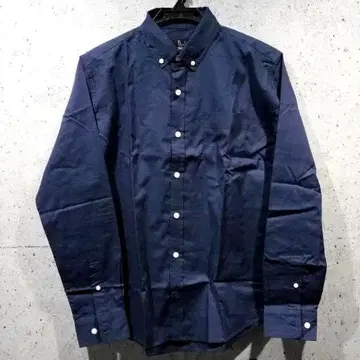 [ 새상품/배송비 포함 ] M 사이즈 NAVY 스타일리시 버튼 다운 긴팔 셔츠