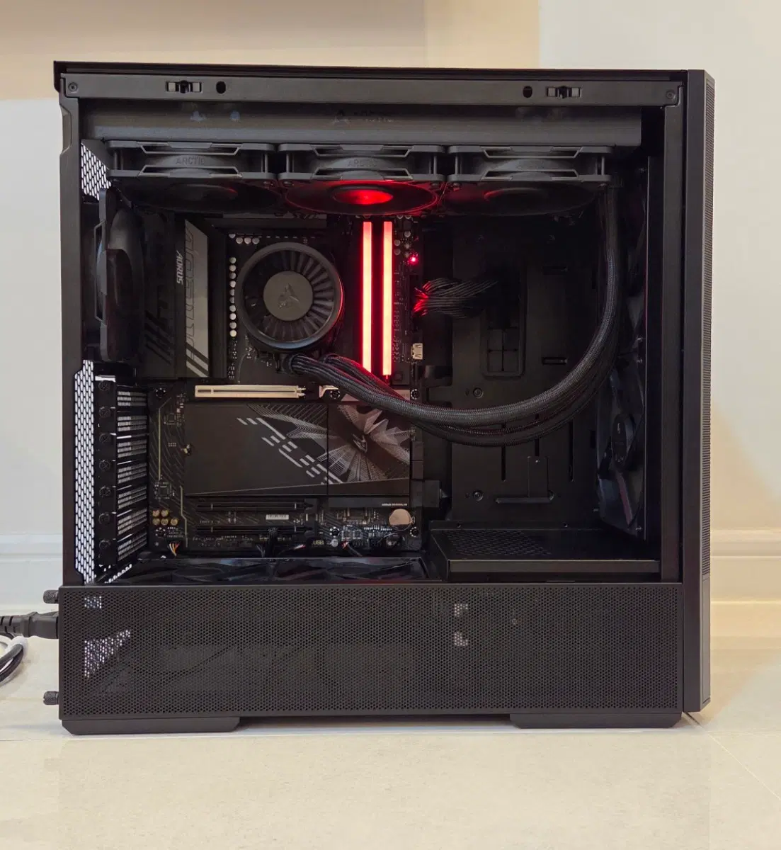 [판매] LANCOOL 207 DIGITAL / 7800X3D / 32GB / 1TB 반본체