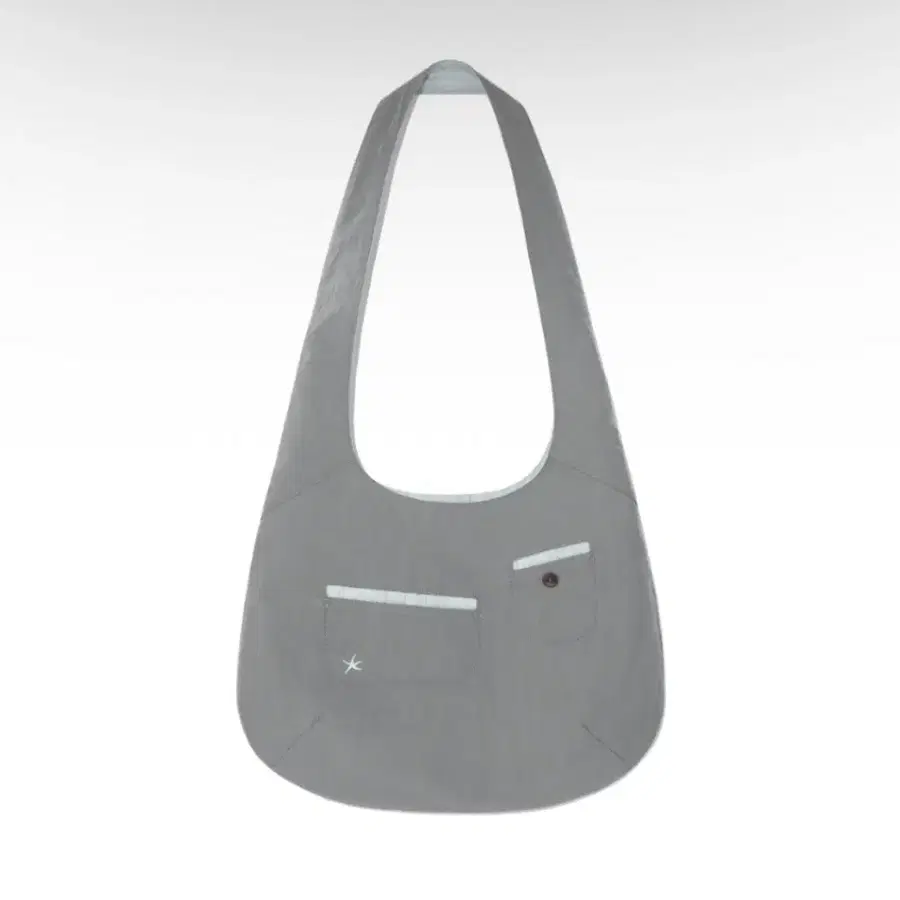 더콜디스트모먼트 TCM curved pocket cross bag 그레이 리버시블 크로스백