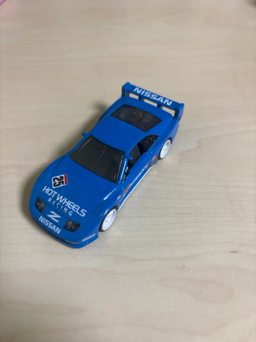 핫휠 닛산 300ZX blue