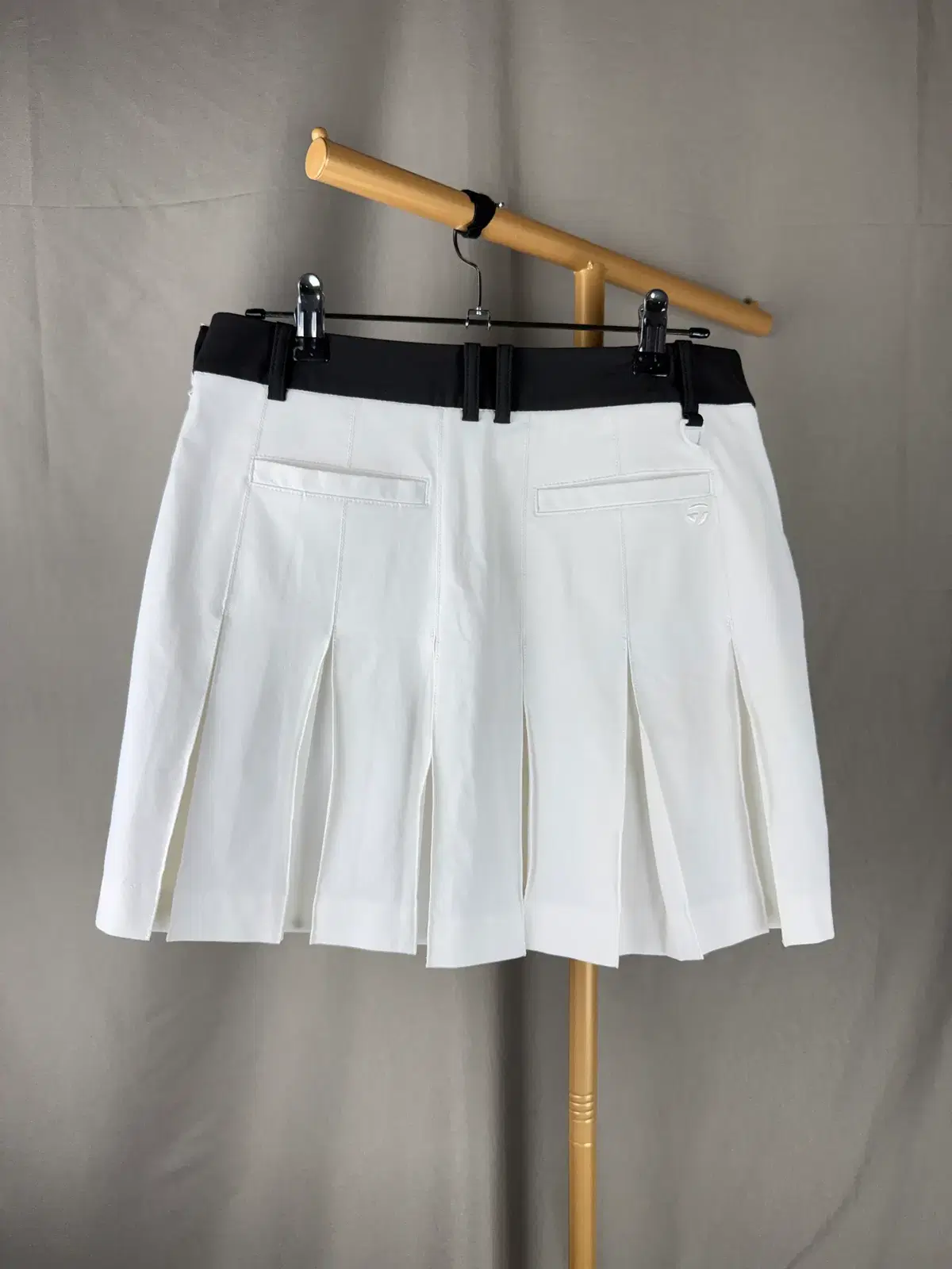 67size ) 테일러메이드 플리츠 A라인 큐롯 스커트