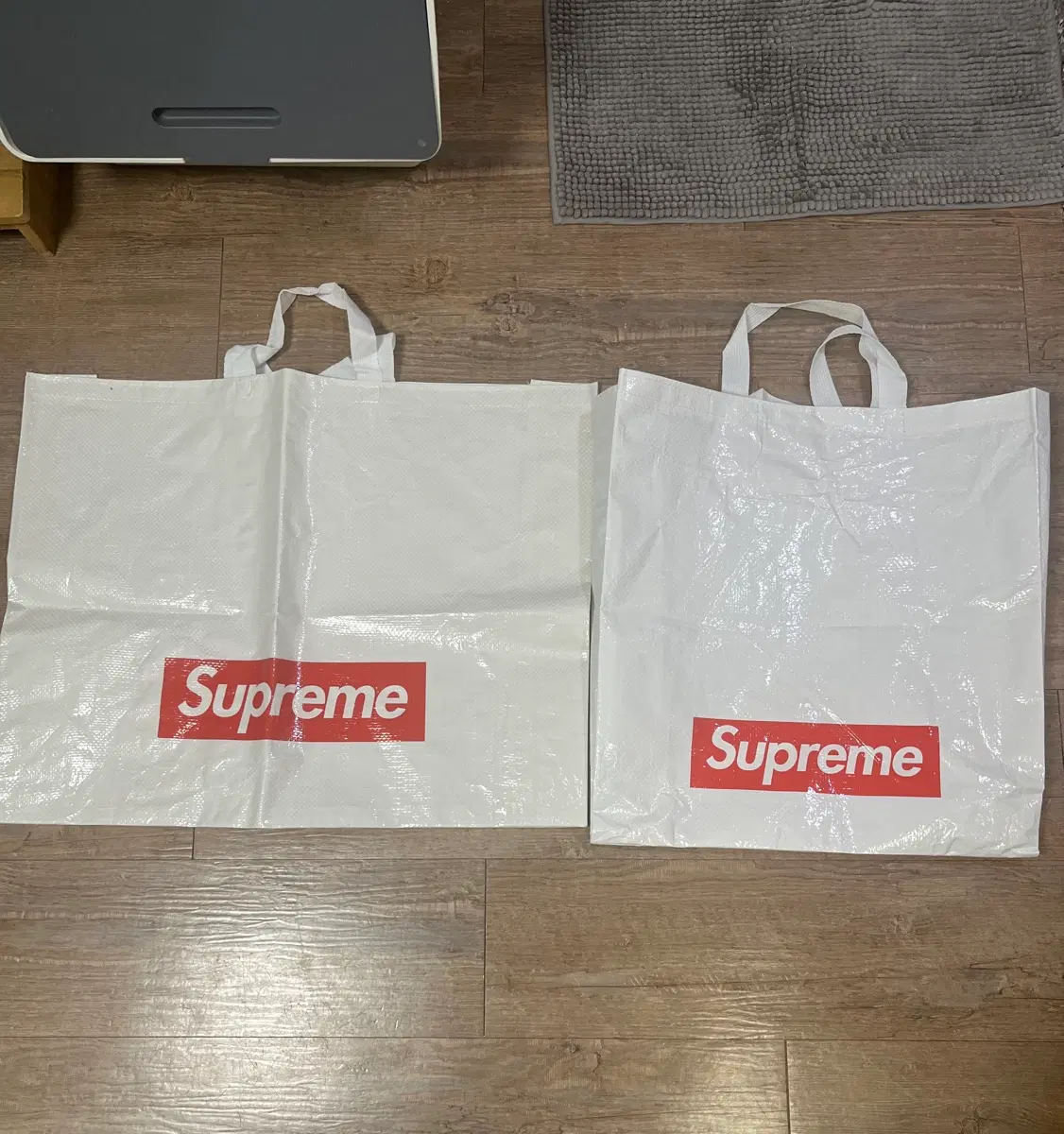 슈프림,휴먼메이드,베이프 쇼핑백 및 네임카드