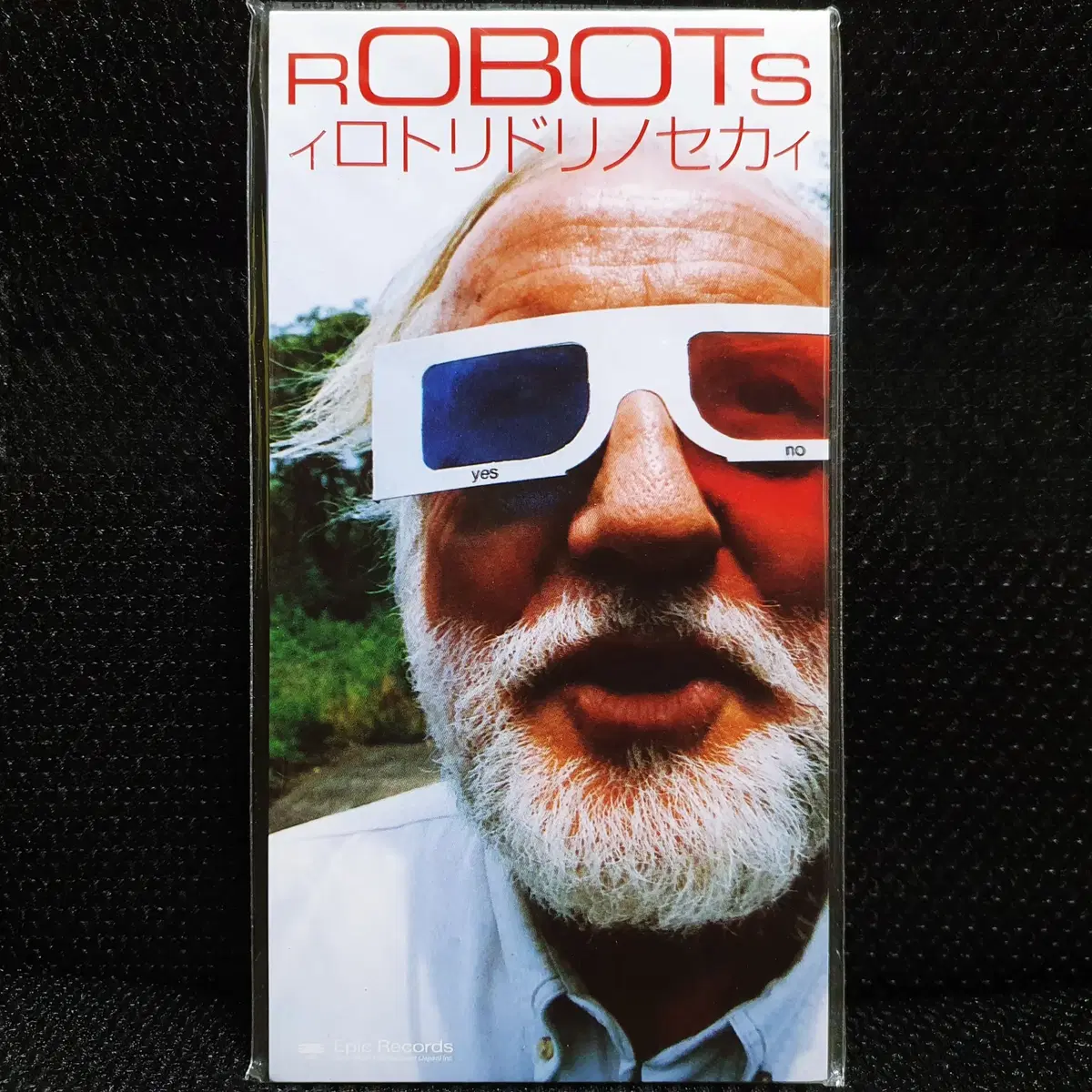 ROBOTS (주디 앤 마리 타쿠야) 이로토리도리노세카이 8cm 싱글 CD 미개봉 신품